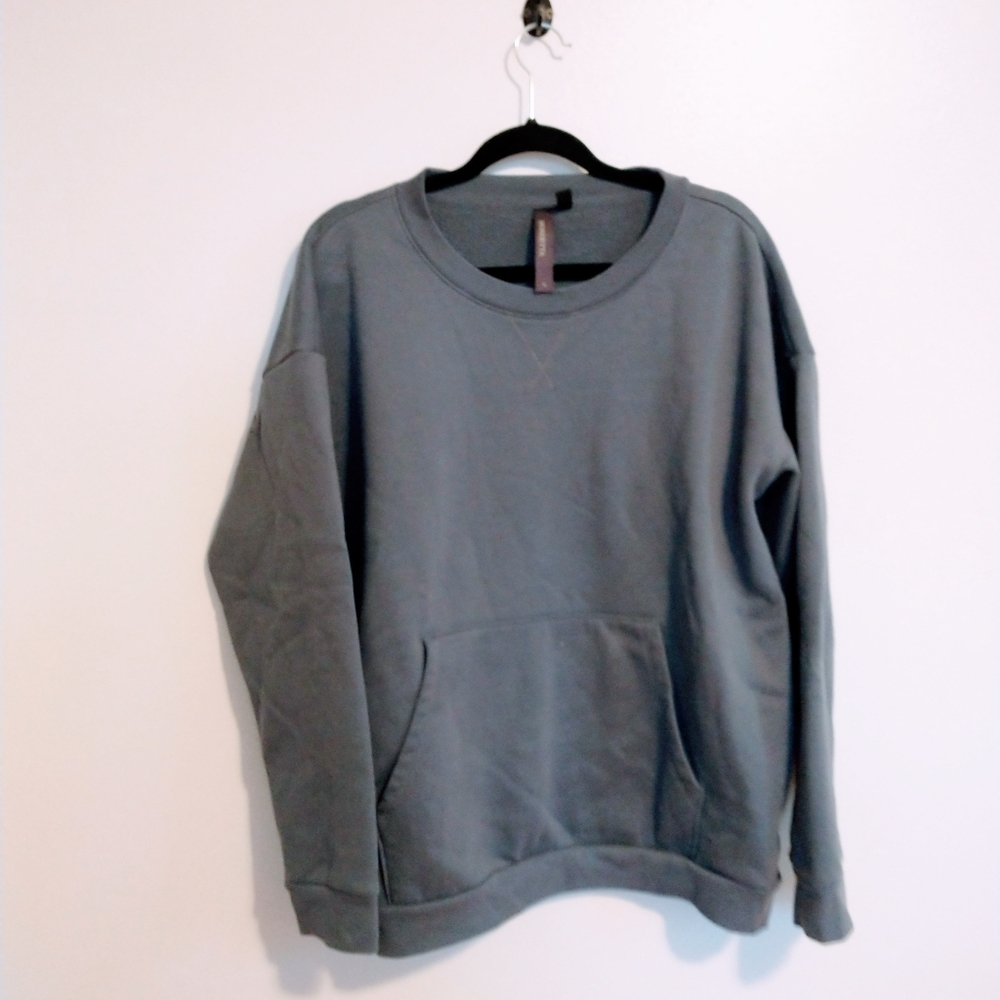 Mondetta extra large grey blue sweatshirt